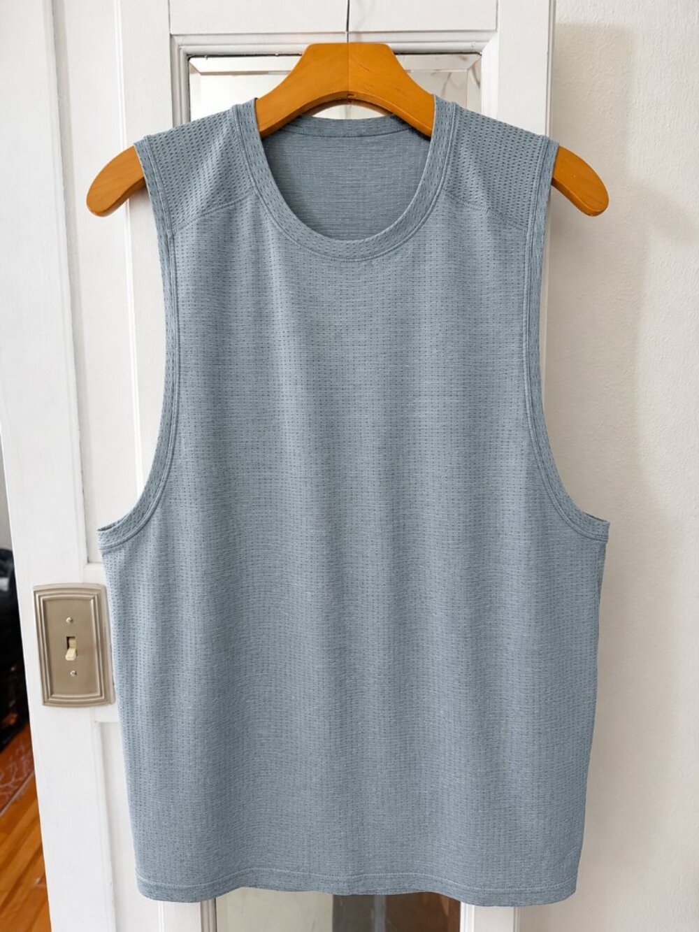Lululemon Metal Vent Tech Tank Original Style Slate Blue | M